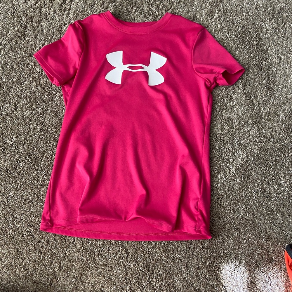 UNDER ARMOUR girls ss shirt